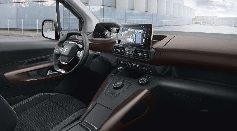Интерьер Peugeot Rifter GT Line 2018 года  (WW) (фото 4 из 43)